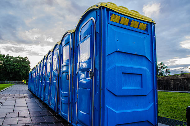 Professional porta potty rental in Appleton City, MO